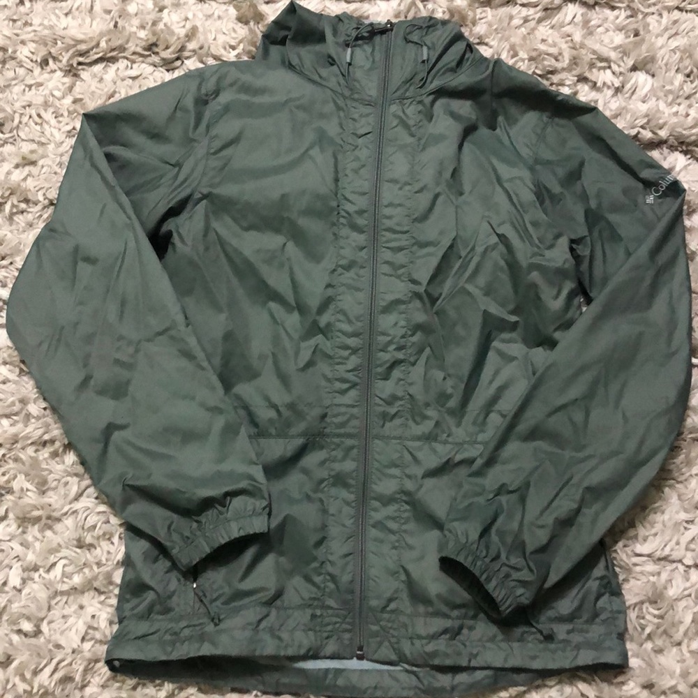 Columbia windbreaker (olive green)